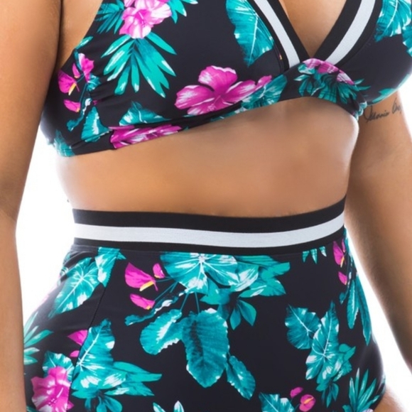 Tropical High Waisted Two Piece Swimsuit - Picture 9 of 10